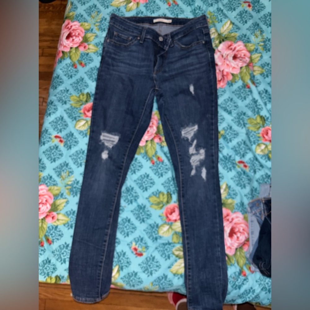 Levi's Dark Blue Ripped Women's Skinny Jeans